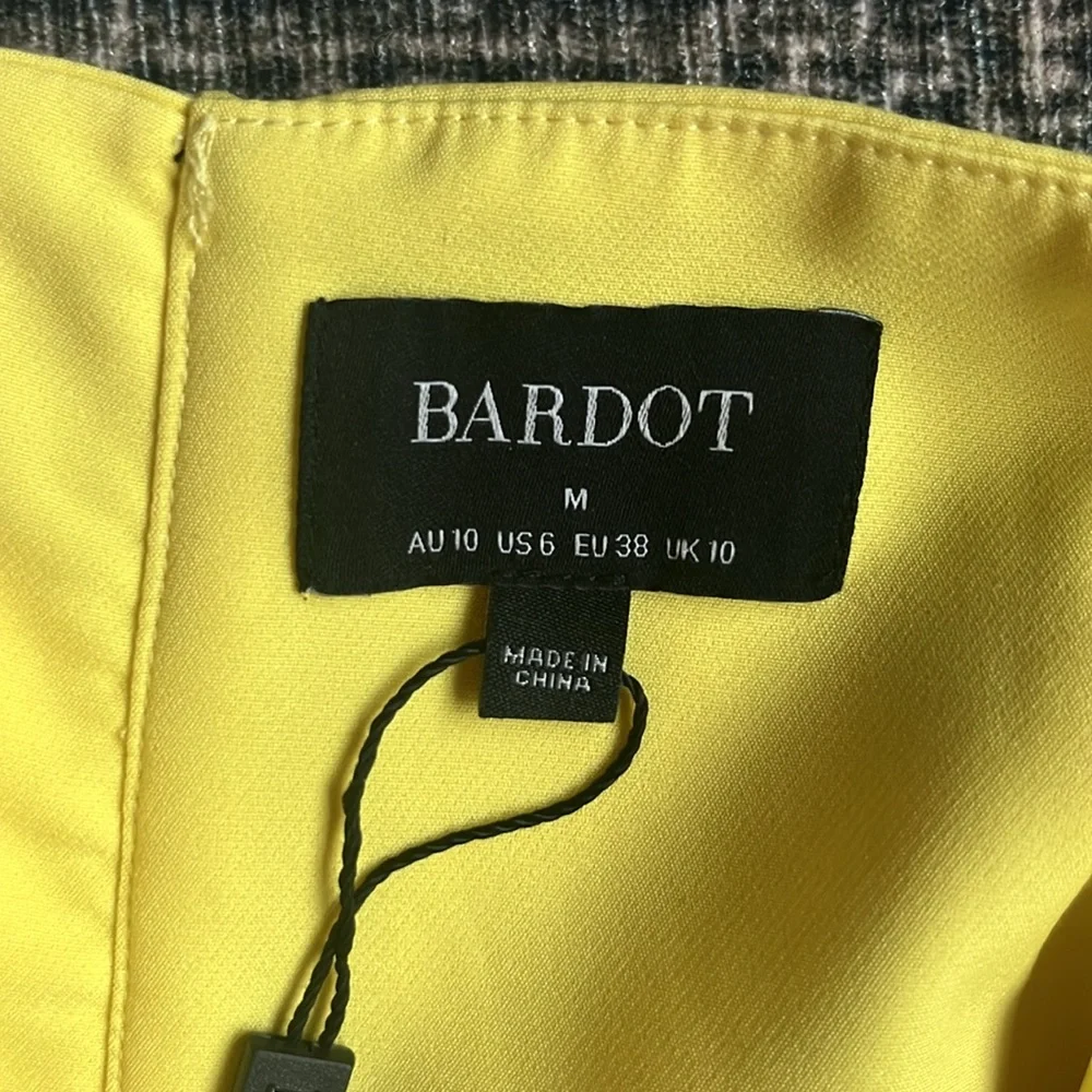 Bardot Strapless Yellow Dress - Picture 8 of 9